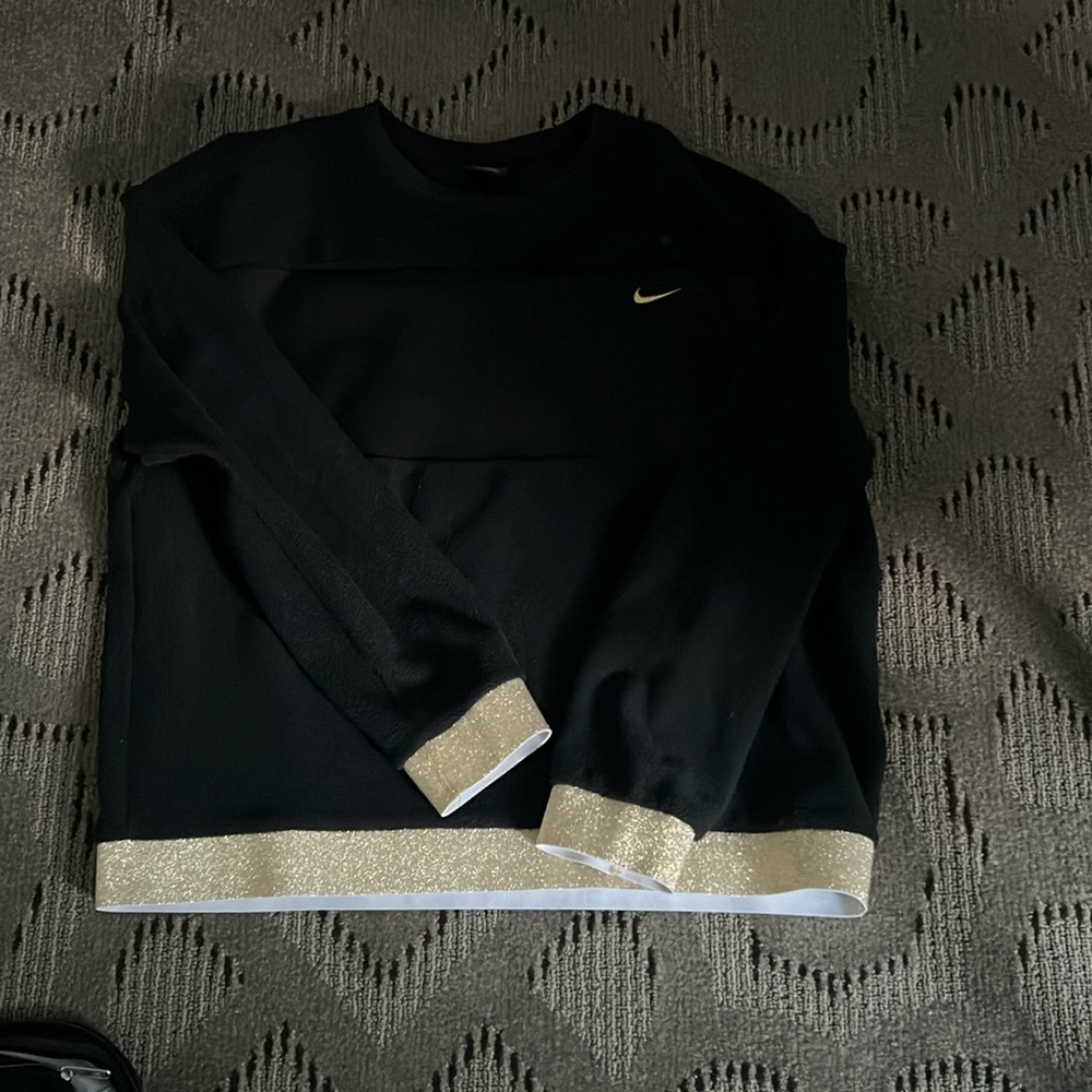 Nike Sweater